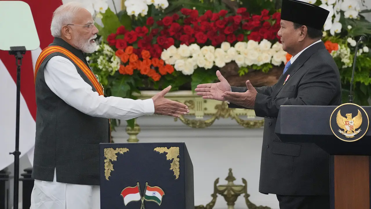 Presiden Prabowo Terima Kunjungan PM Modi Bahas Kemitraan Baru