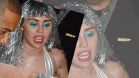 Tampil Serba Perak, Miley Cyrus Umbar Payudara