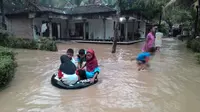 Warga Tulungagung sudah hafal waktu banjir bandang akan melanda. (Liputan6.com/Zainul Arifin)