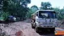 Citizen6, Kongo: Posting system digunakan sebagai pilihan untuk mengefektifkan dan mendayagunakan sistem kerja alat-alat berat Zeni TNI dari kemungkinan mempercepat proses keausan suku cadang alat berat tersebut. (Pengirim: Badarudin Bakri)