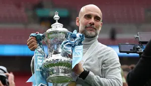 Paolo Maldini Temui Pep Guardiola, Proyek Timnas Italia Sedang Ditimbang