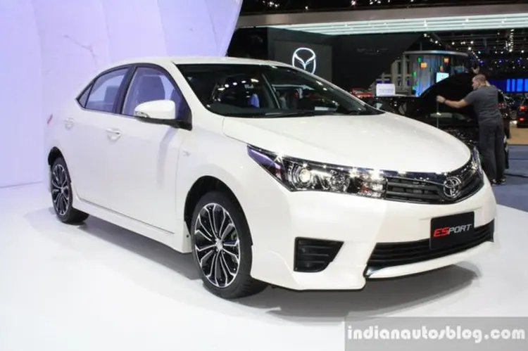 Legenda Jalanan Banyumas: Toyota Altis 2007 Hitam