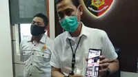 Kasat Reskrim Polrestabes Makassar, Kompol Agus Chaerul mengatakan pihaknya terus menyelidiki kasus dugaan korupsi proyek Dispora Makassar (Liputan6.com/ Eka Hakim)