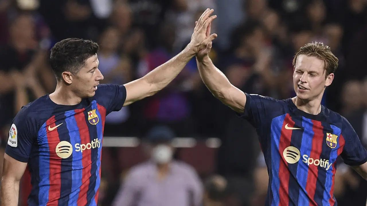 Foto: Gocekan Maut Lewandowski Antar Barcelona Kalahkan Villarreal 3-0 dalam Waktu Delapan Menit
