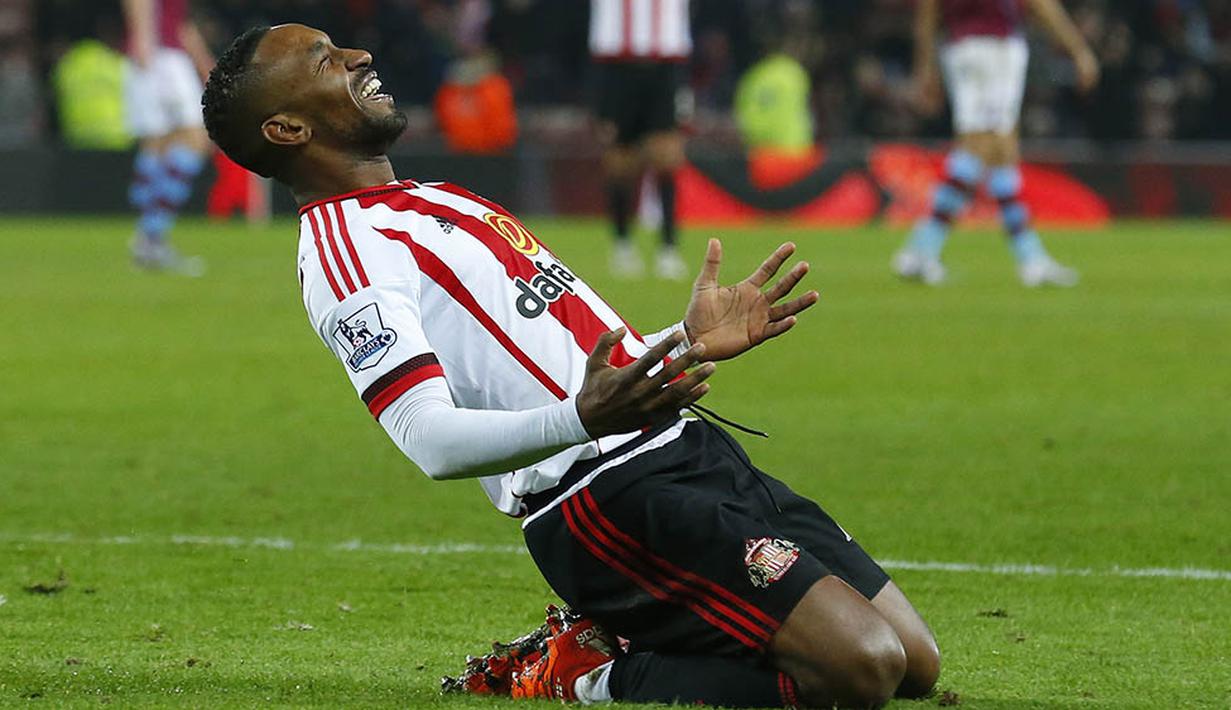 7. Jermain Defoe (Sunderland), 13 gol dari 29 penampilan. (AFP/Lindsey Parnaby)