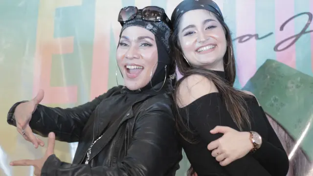 Imaniar dan Sonia J (ist)