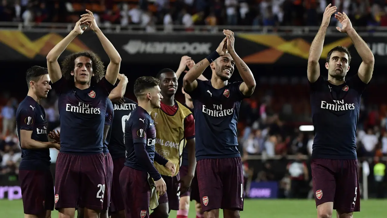 FOTO: Lolos ke Final Liga Europa, Pesta Arsenal di Markas Valencia