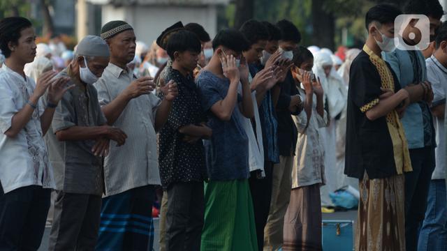 Sholat Idul Fitri di Masjid Raya Al Arif