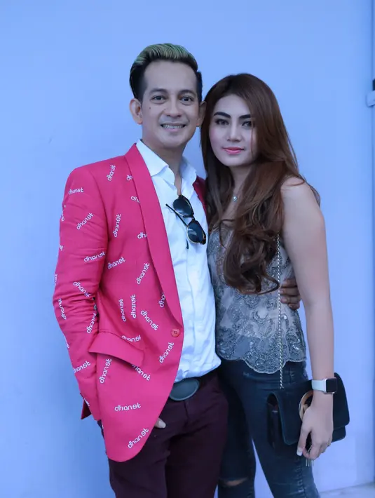 Dalam waktu dekat, pasangan kekasih Jupiter Fortissimo dan Widuri Agesti akan melakukan foto prewedding. (Galih W. Satria/Bintang.com)