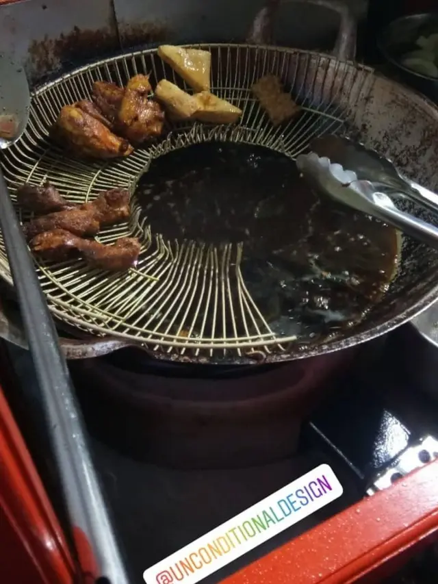 6 Potret Tutup Kipas Angin Buat Pengganti Piring Ini Nyeleneh, Kocak