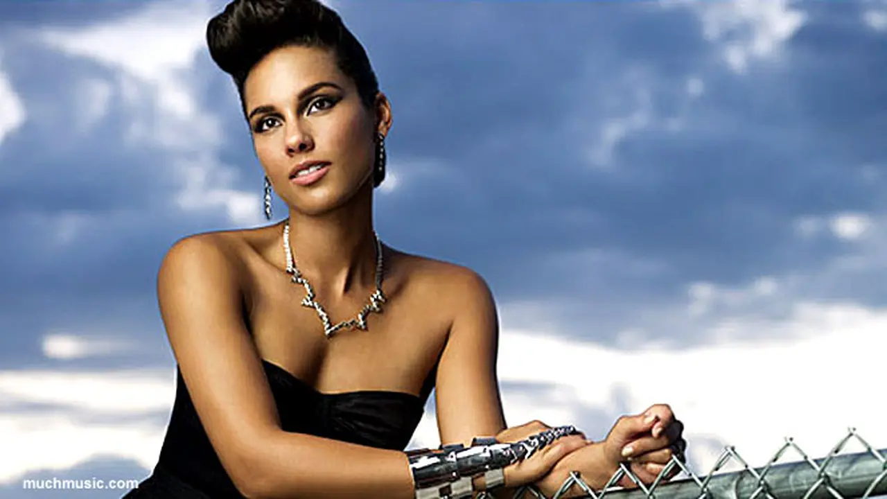 alicia-key-3-130726c.jpg