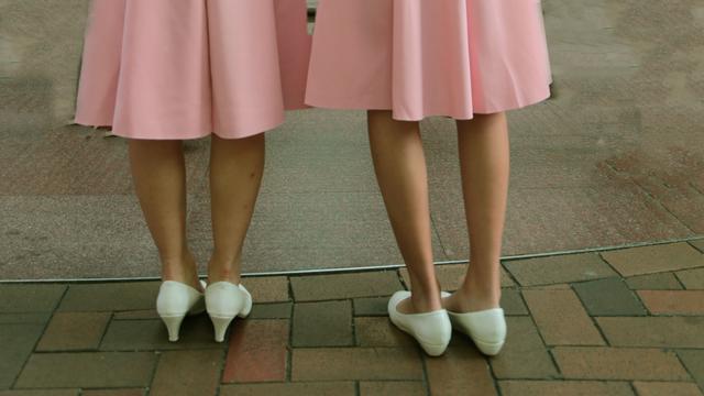 Cara Bersihkan Sepatu Putih