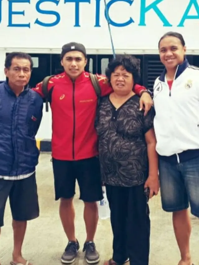 6 Potret Kebersamaan Aprilia Manganang dan Sang Kakak yang Juga Atlet Voli