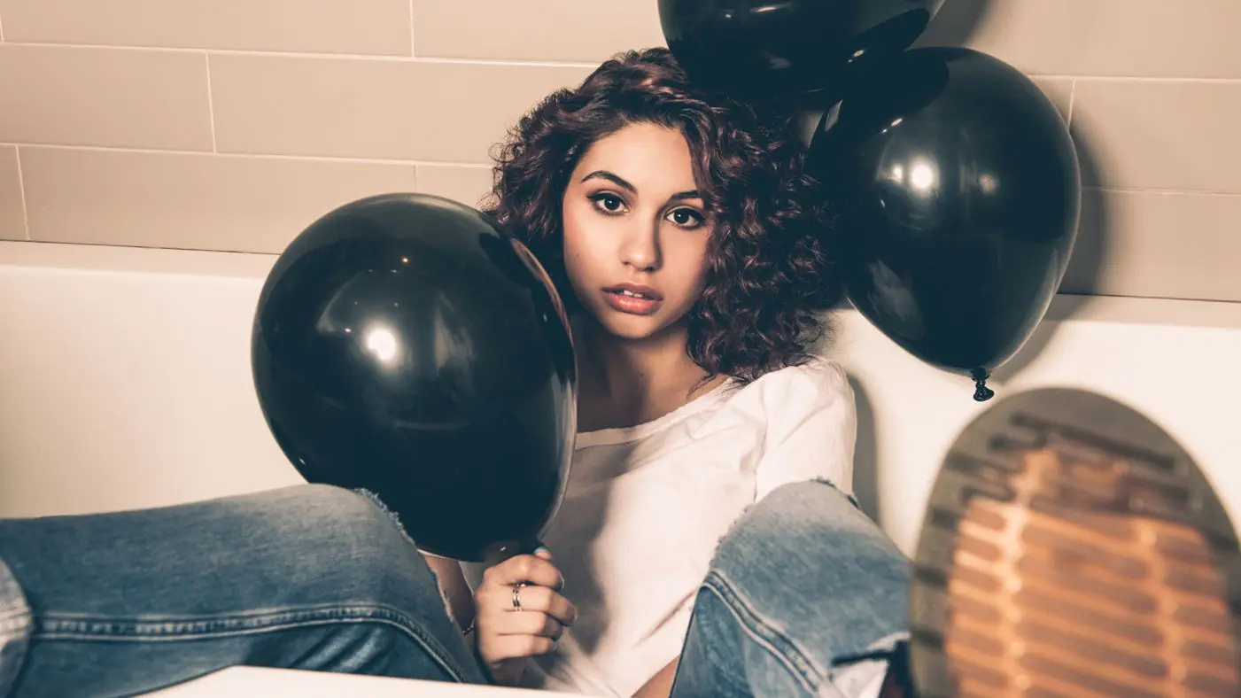 Alessia Cara (Bintang Pictures)