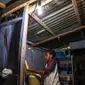 Dalam rangka HUT ke-77 RI, PT PLN (Persero) berinisiatif memberikan bantuan berupa biaya penyambungan listrik gratis kepada 630 keluarga kurang mampu di Papua dan Papua Barat.