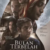 Bulan Terbelah di Langit Amerika menunjukkan sisi lain dari peristiwa 9/11.