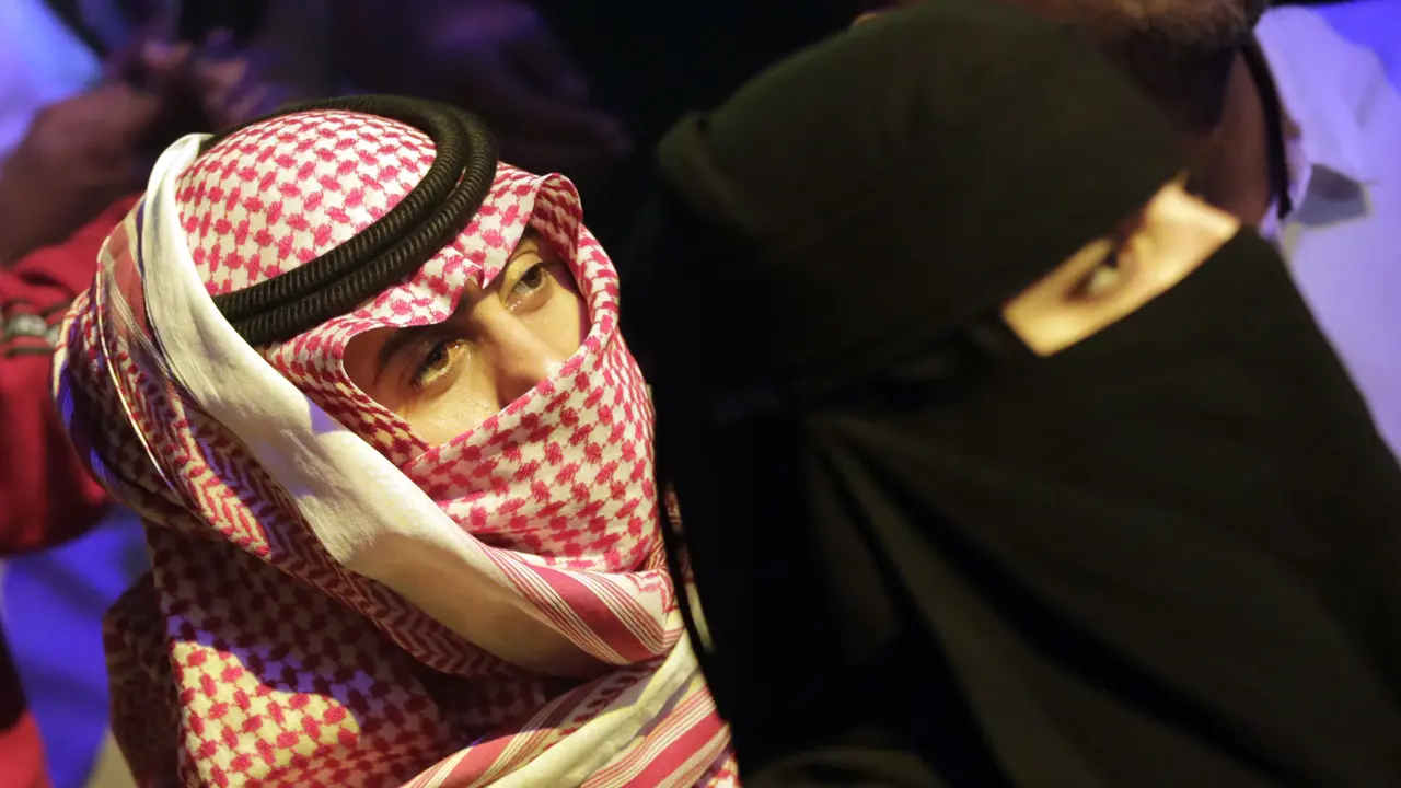 Arab Saudi Gelar Pertandingan WWE di Tengah Wabah COVID-19