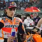 Pembalap Spanyol yang memperkuat tim Repsol Honda, Marc Marquez yang memulai balapan dari posisi ketiga gagal menggenapkan perolehan podiumnya di angka 100. Ia gagal meraih podium usai hanya finis di posisi kelima. (AFP/Karim Jaafar)