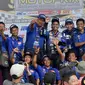 Wilmar Hammar dan tim saat merayakan gelar juara di grand final Motoprix 2018 di Surabaya (dok: Yamaha)