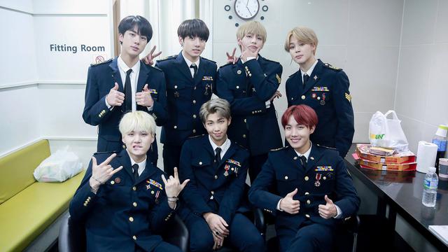 [Bintang] Tetap Rendah Hati, BTS Kebanjiran Pujian dari Wartawan