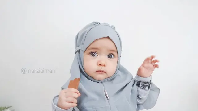 Bayi perempuan