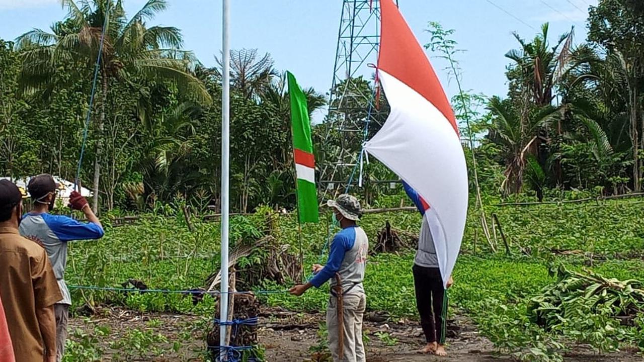 Pengibaran Bendera Marah Putih