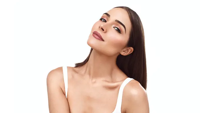 Tren makeup Olivia Culpo
