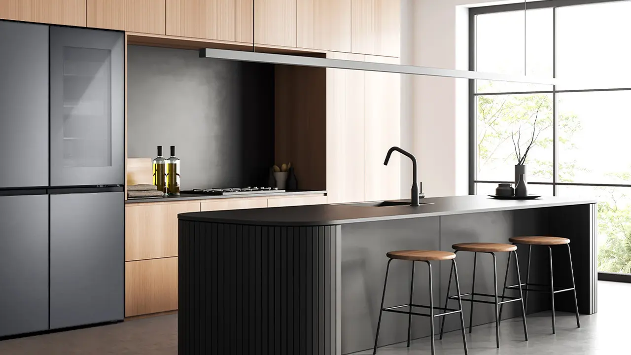 Kulkas InstaView Multi-Door.