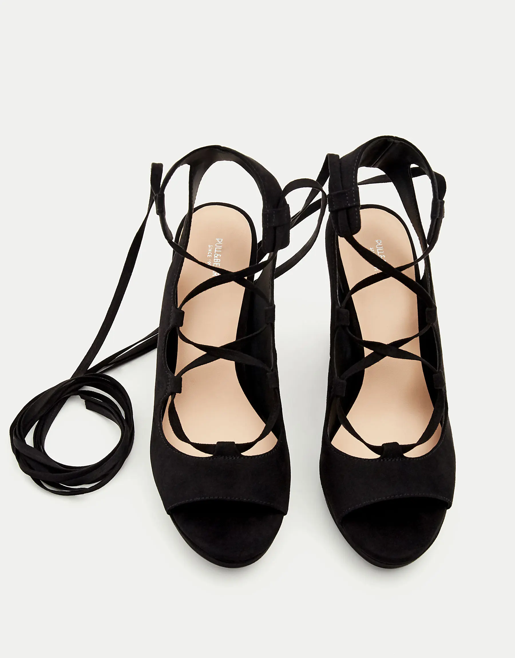 Lace-up high heel sandals, Pull&Bear.