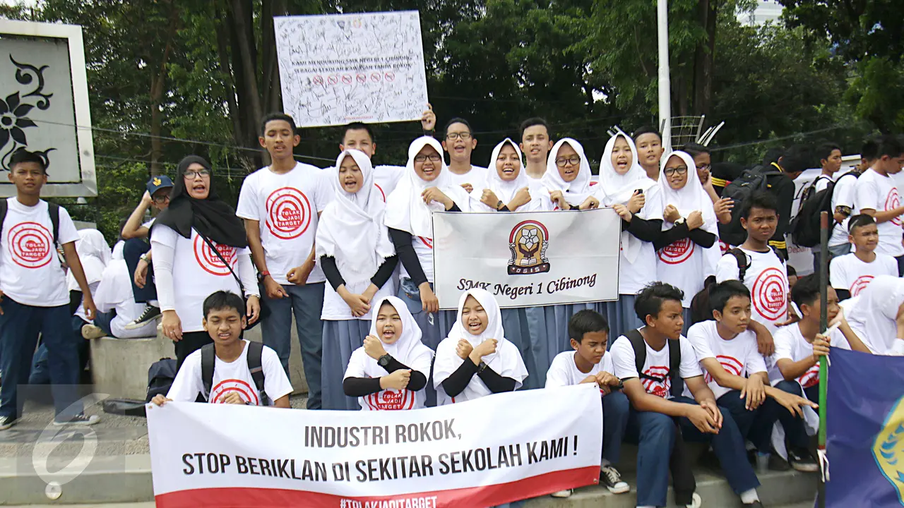 Ratusan Pelajar Serukan Aksi Tolak Jadi Target Iklan Rokok