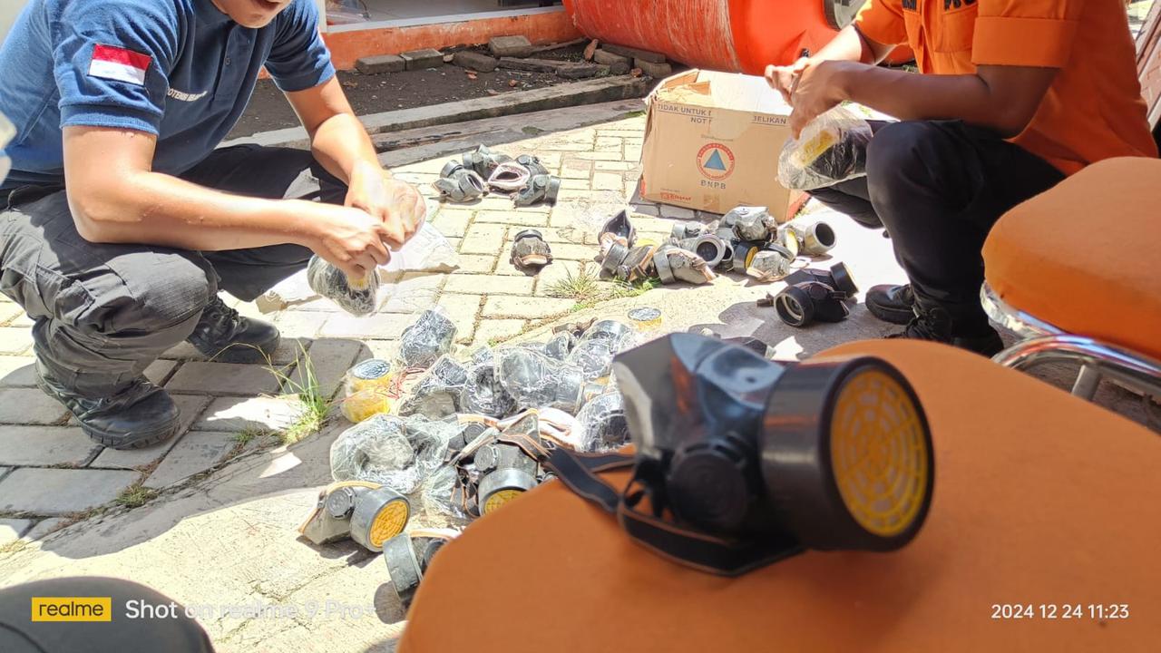 BPBD Bondowoso siapkan peralatan untuk antisipasi terpaparan abu vulkanik Gunung Raung (Istimewa)