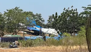 Sukhoi Tergelincir di Makassar, Warga Sempat Lihat Kepulan Asap