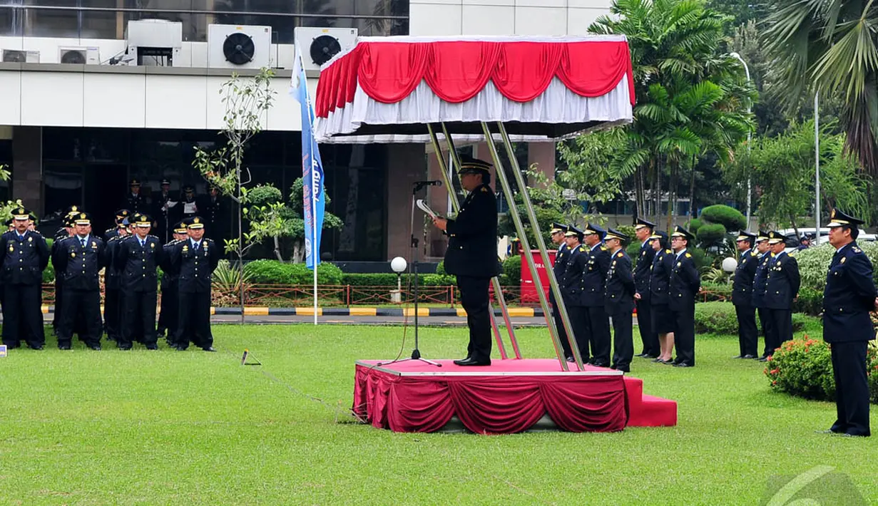 Menkeu Bambang Brodjonegoro saat berpidato di upacara peringatan Hari Antikorupsi Sedunia, Jakarta, Selasa (9/12/2014). (Liputan6.com/Johan Tallo)