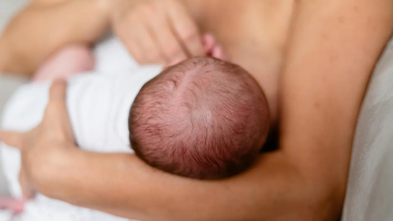 5 Peran Penting ASI dalam Mencegah Stunting pada Anak
