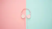 Ilustrasi mendengarkan lagu, musik. (Photo by Icons8 Team on Unsplash)