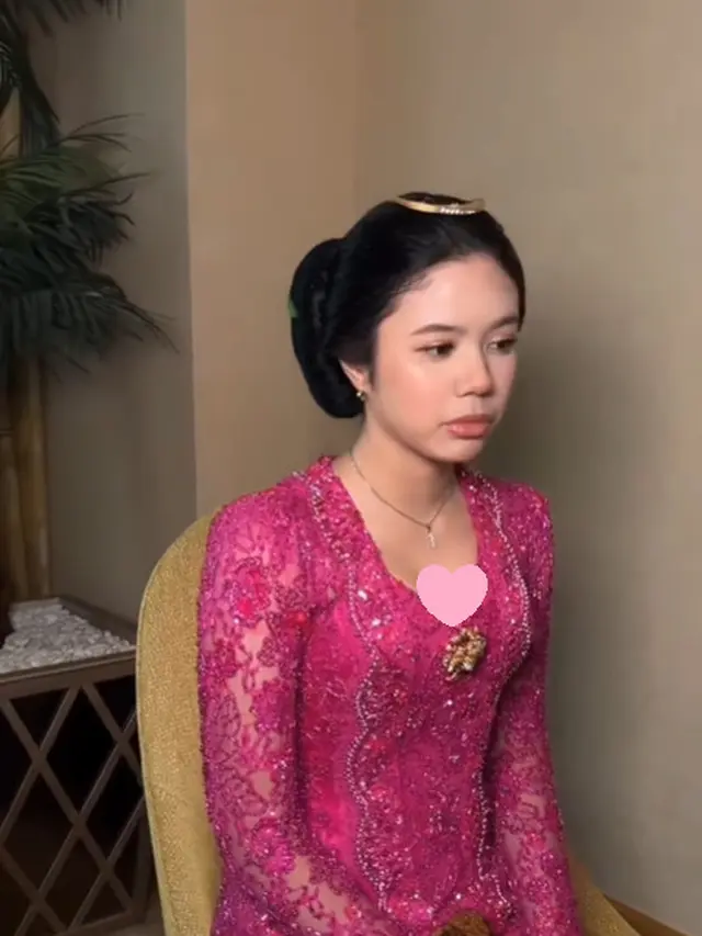 Model Kebaya Pink Safeea, Anggun dalam Sentuhan Modern dan Klasik
