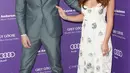 Kemesraan Lea Michelle dan Cory Monteith kerap terlihat ketika di lokasi syuting. Mereka pun saling mendukung dan memberi semangat terhadap satu sama lain. (AFP/Bintang.com)