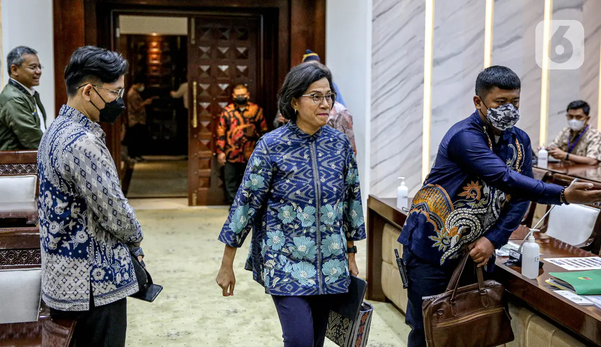 Rapat hari ini merupakan lanjutan dari rapat yang sempat digelar oleh Komisi III dan Mahfud pada 29 Maret 2023. Rapat tersebut berlangsung hingga pukul 23.00 lebih itu diskors dengan pertimbangan waktu. (Liputan6.com/Faizal Fanani)