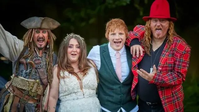 Penggemar Berat, Wanita Ini Sukses Menikah dengan 'Kembaran' Ed Sheeran