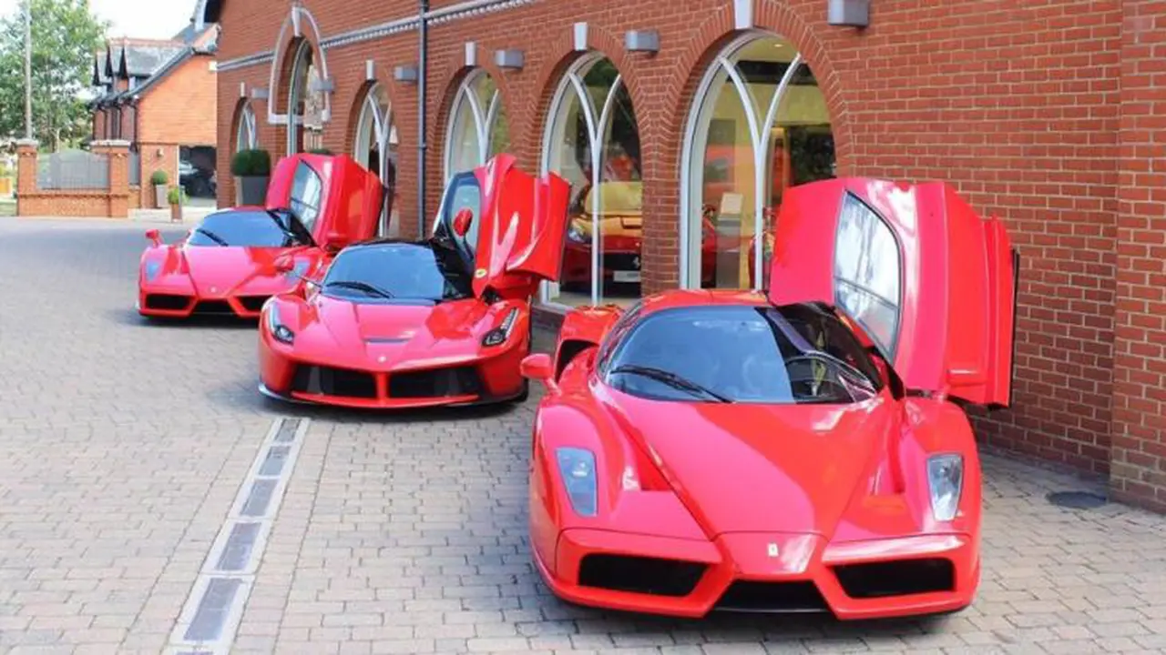 Sudah Dipesan, Dealer ini Tidak Menyerahkan LaFerrari Ke Konsumen