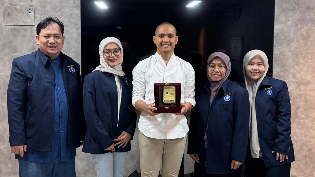 Mengenal Tomi Defantri Produser Film Samar, Bahas Mendadak Festival dan Geliat BSM Entertainment
