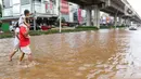 Bahkan pada Selasa (28/1/2025) malam ketinggian air mencapai 70 centimeter. (Liputan6.com/Herman Zakharia)