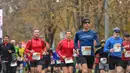 Para pelari berkompetisi dalam Vienna City Marathon (VCM) Tribute to Eliud - Vienna Race di Wina, Austria (12/10/2020). Pemegang rekor dunia maraton asal Kenya Eliud Kipchoge menjadi orang pertama yang menempuh jarak maraton 42,2 km di Wina pada 12 Oktober 2019. (Xinhua/Guo Chen)