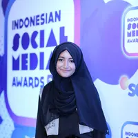 Perempuan asal Depok Arafah Rianti mengawali kariernya dalam dunia entertainmen dari komika. Keluar sebagai runner up Stand up Comedy Academy 2 (SUCA) Indosiar. Kini namanya mulai banyak dikenal di masyarakat. (Nurwahyunan/Bintang.com)