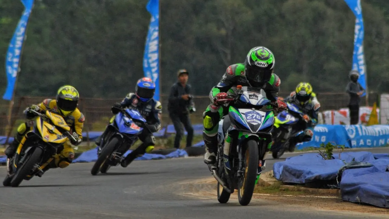 Yamaha Cup Race