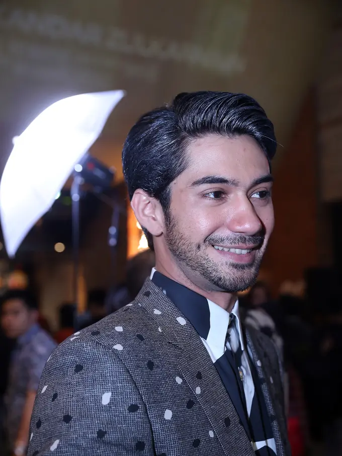 [Bintang] Reza Rahadian
