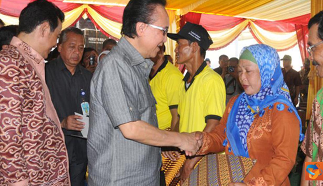 Citizen6, Karawang: Pengembangan pabrik pakan ikan merupakan salah satu strategi revitalisas perikanan budidaya sehingga dapat menunjang program industrialisasi perikanan berbasis budidaya. (Pengirim: Badarudin Bakri)