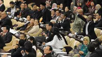 Suasana rapat paripurna pemilihan pimpinan MPR berlangsung alot dan panas, Jakarta, (7/10/14). (Liputan6.com/Andrian M Tunay) 