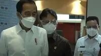Pantau Vaksinasi COVID-19 di Tanah Abang, Jokowi: Manajemen Lapangannya Sangat Baik