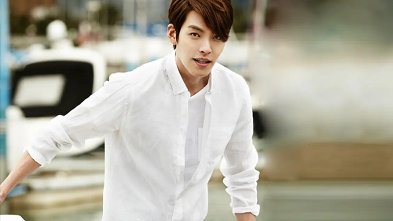 Cerita Kim Woo Bin dengan Bakat Menyanyinya